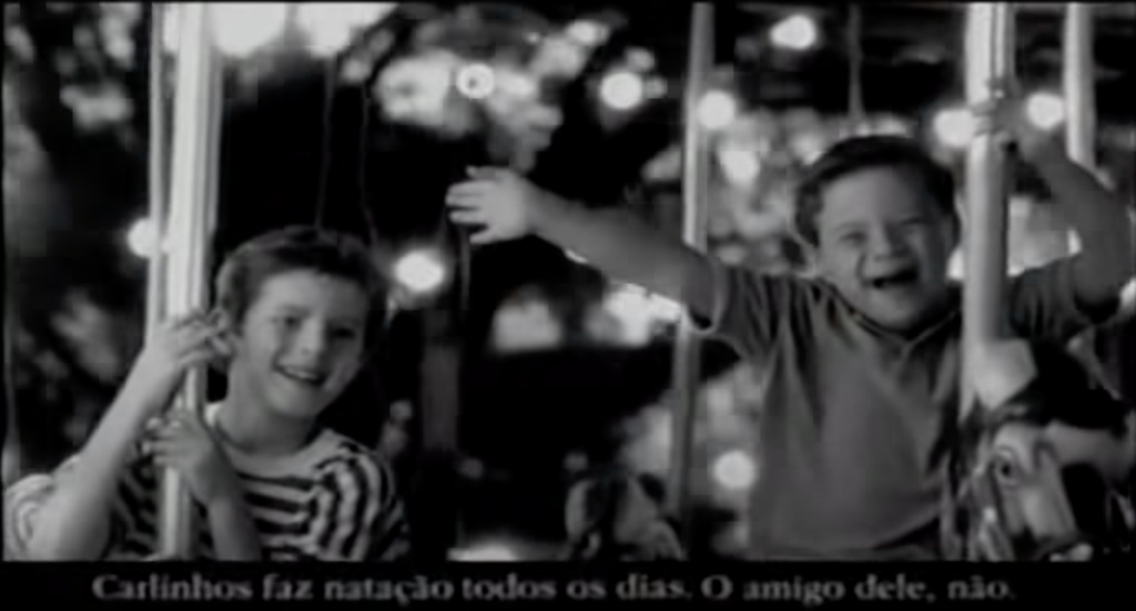 Quais as campanhas publicitárias mais memoráveis do Brasil? Onde foram parar os grandes jingles brasileiros? Você sabe por que deve começar, agora mesmo, a aprender a linguagem audiovisual publicitária? Estes são os temas de nossa entrevista com a publicitária Ariella Dias, que já dirigiu duas agências de comunicação e possui quase duas décadas de experiência na área. Ela comanda o curso de Criação e Produção Publicitária para o Audiovisual e conta porque esta bagagem é fundamental até para quem trabalha em outras áreas, como entretenimento, jornalismo e artes.